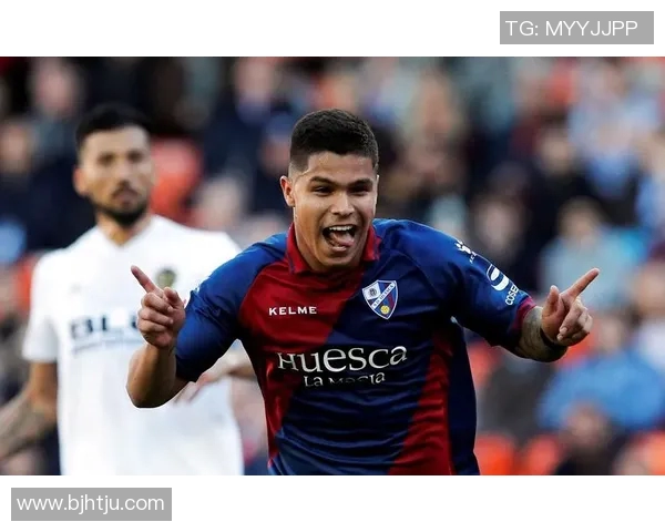 巴萨主场迎战韦斯卡全力争胜力争三分提升联赛排名